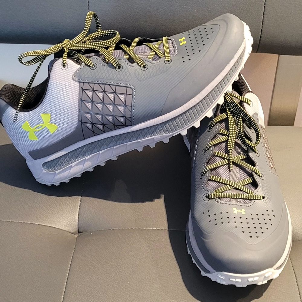 Under Armour Horizon STR